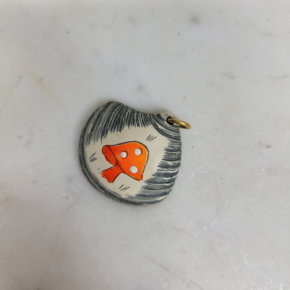 Handpainted Shell Mushroom Pendant Orange Cottagecore Woodland Jewelry Whimsical - Picture 2 of 10